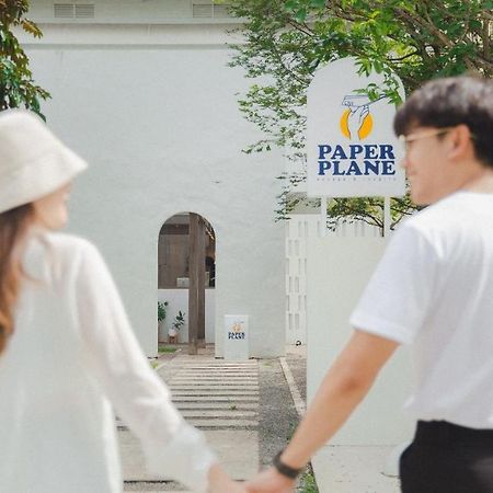 Paper Plane Cnx Acomodação com café da manhã Chiang Mai Exterior foto
