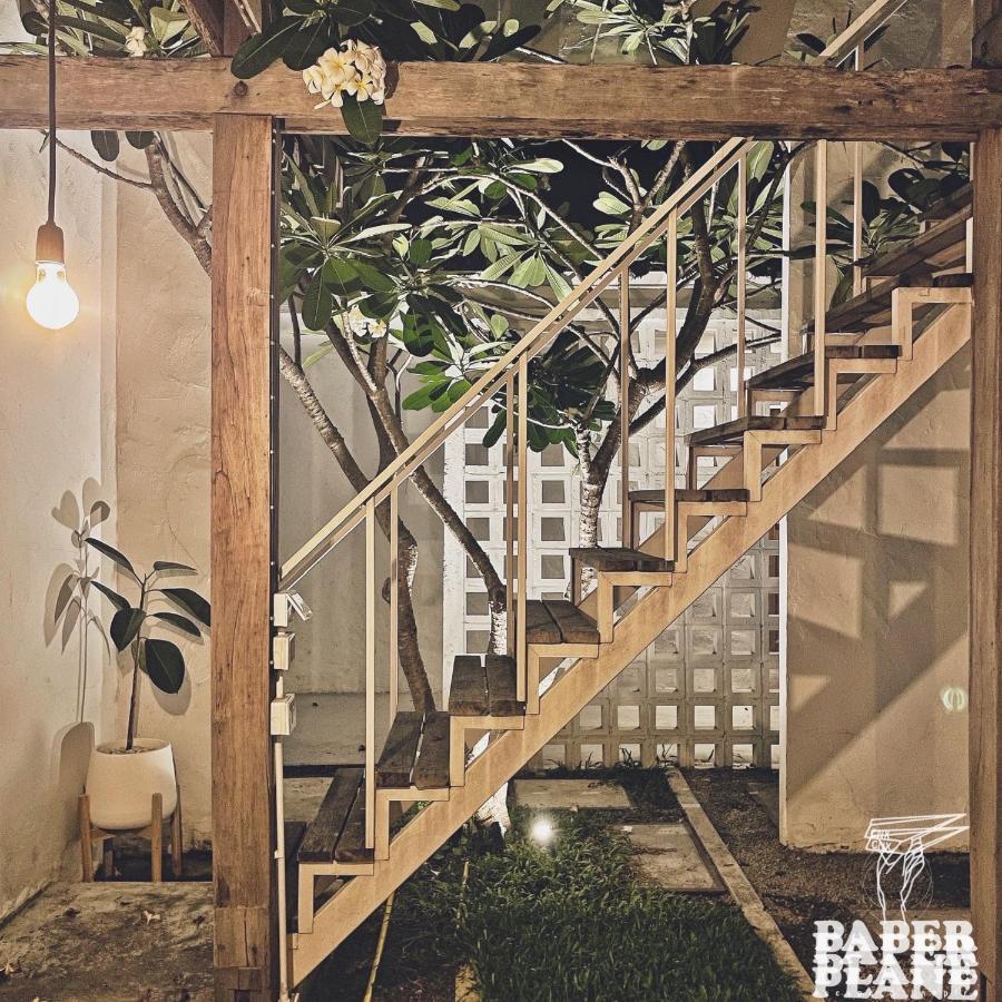 Paper Plane Cnx Acomodação com café da manhã Chiang Mai Exterior foto